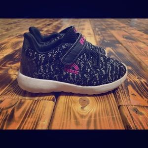 Toddler Girls Brand New Reebok Shoes